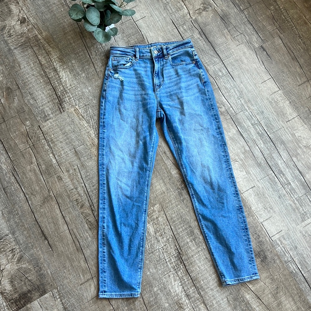 American Eagle mom jeans regular size 0